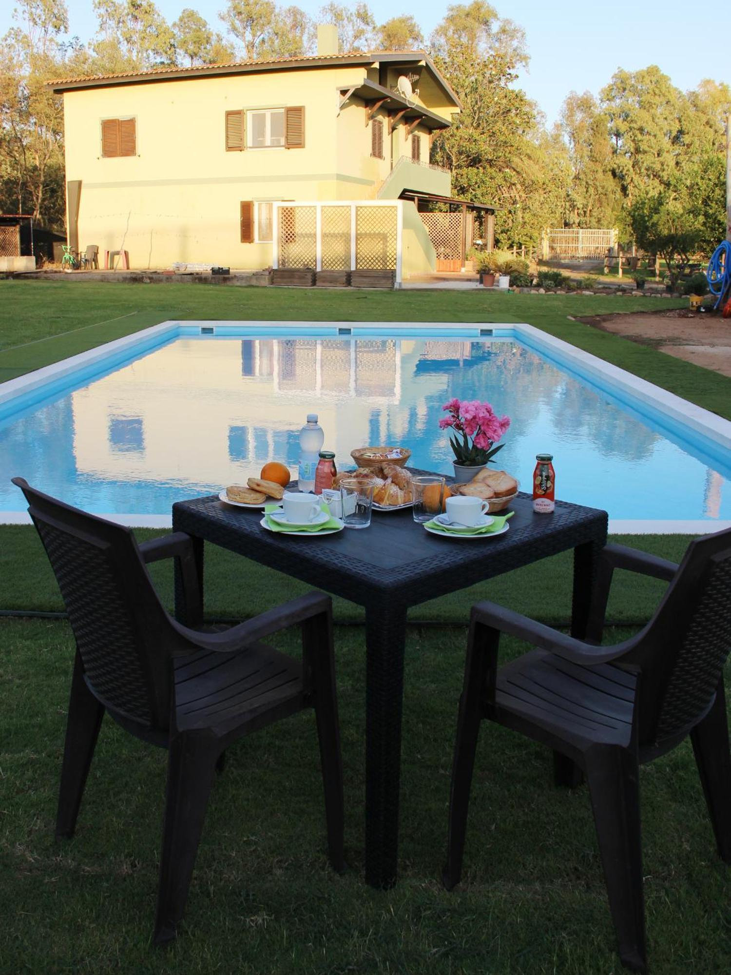 Country & Beach B&B Capoterra Ngoại thất bức ảnh