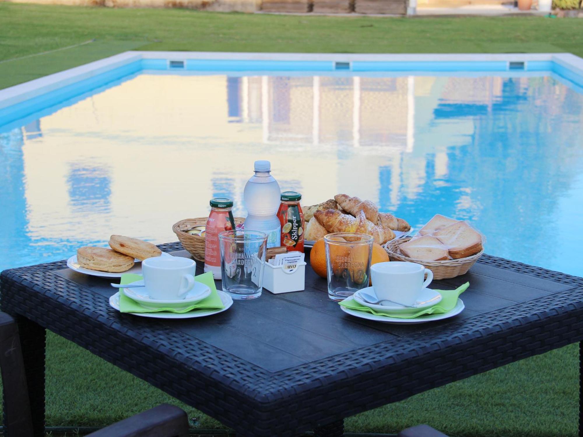 Country & Beach B&B Capoterra Ngoại thất bức ảnh